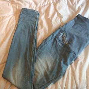 Maternity jeans